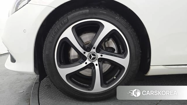 Mercedes-Benz E-Class W213 id 3911513 из Кореи 15