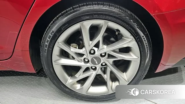 Genesis The New G70 id 3488110 из Кореи 15