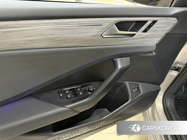 Volkswagen Sagitar id 4256155 из Китая 18