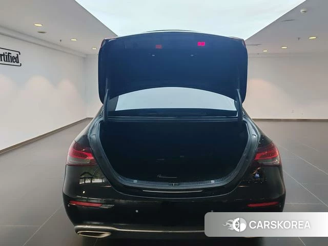Mercedes-Benz E-class id 4271091 из Китая 15