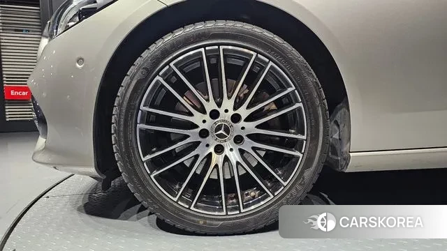 Mercedes-Benz C-Class W206 id 3721847 из Кореи 15