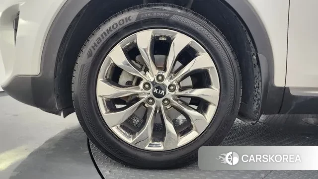 Kia The New Sorento id 3698921 из Кореи 15