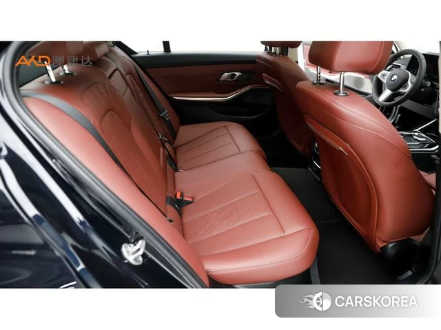 BMW 3 series 2024 Черный из Китая, фото 5
