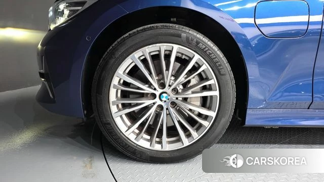 BMW 3 Series (G20) id 3885268 из Кореи 15