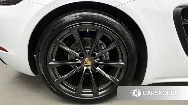 Porsche 718 Boxster id 4345545 из Кореи 25