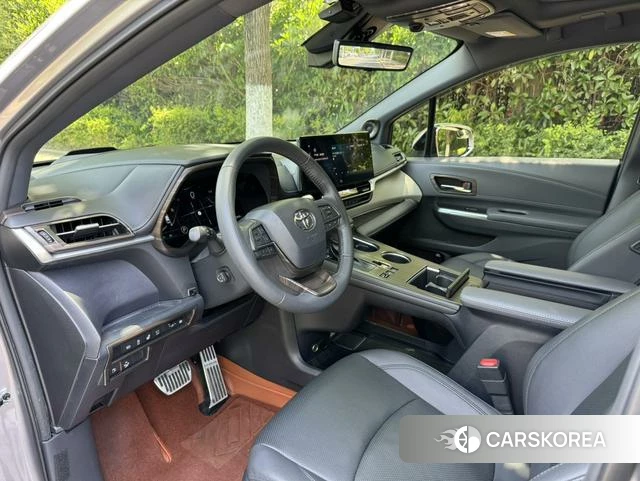 Toyota Grevia id 4335085 из Китая 14