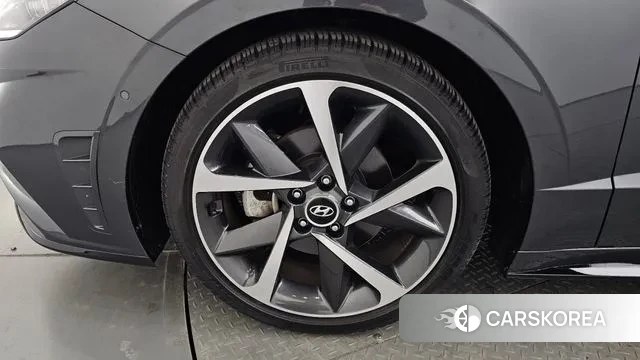 Hyundai Sonata (DN8) id 3640619 из Кореи 15