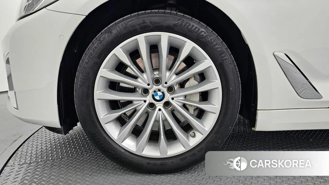 BMW 5 Series (G30) id 4231211 из Кореи 15