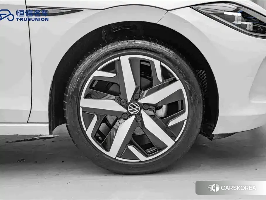 Volkswagen Lamando id 4655047 из Китая 16