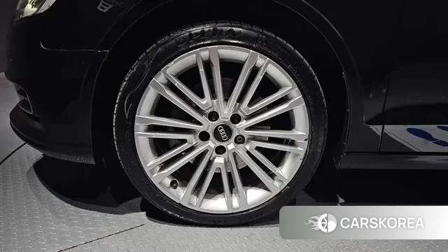 Audi New A3 id 3396898 из Кореи 15