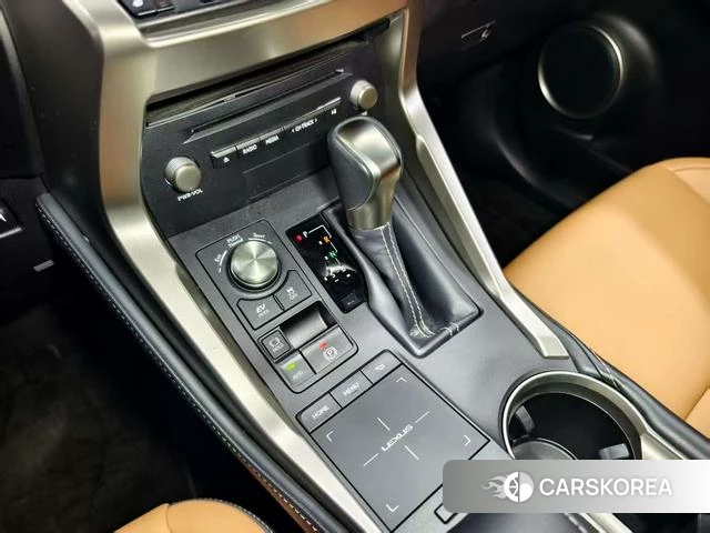 Lexus NX id 4279403 из Китая 17
