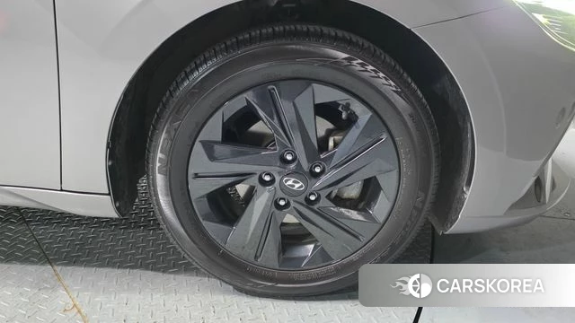 Hyundai Avante (CN7) id 3842135 из Кореи 15