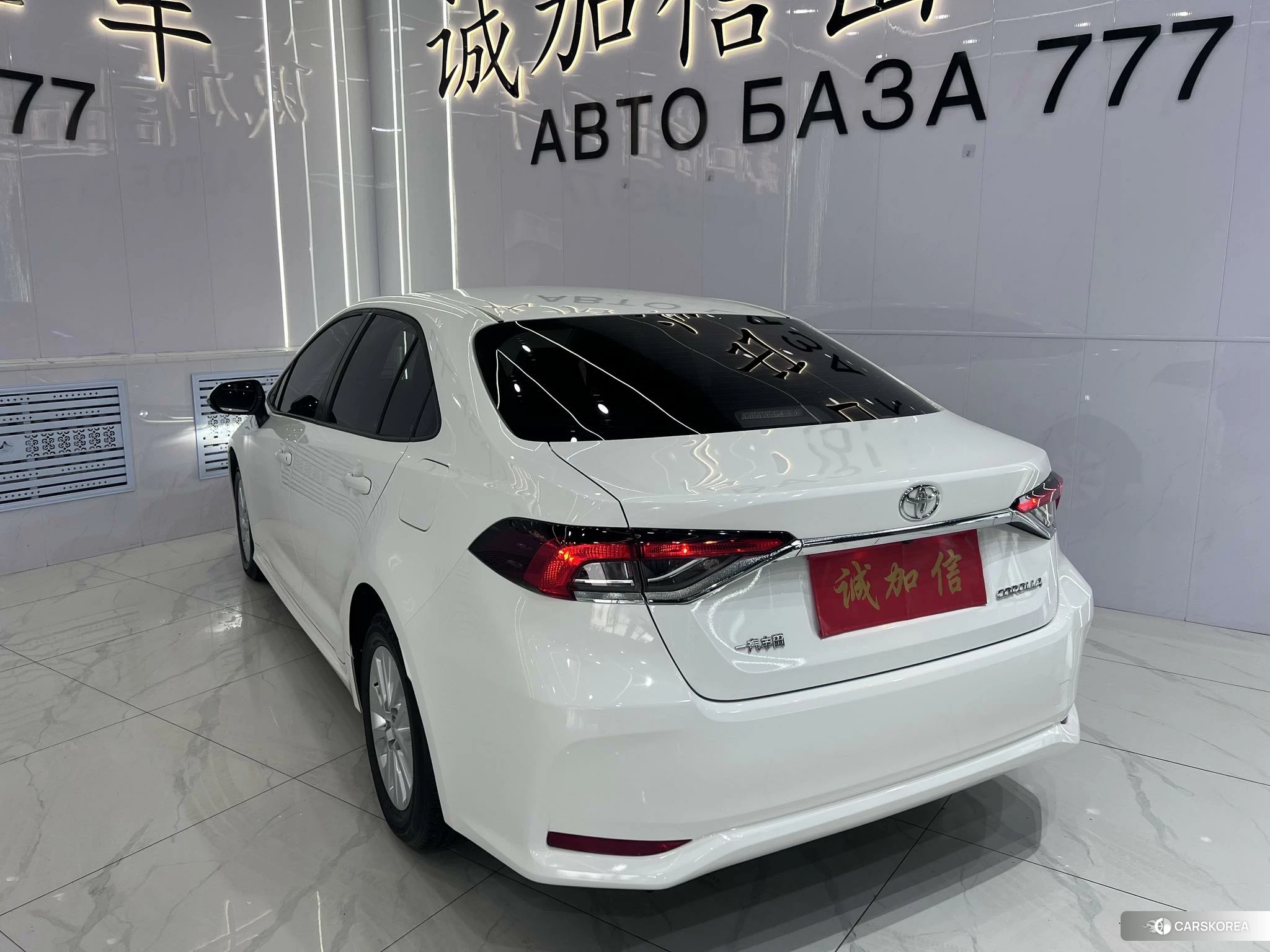 Toyota Corolla id 4473428 из Китая 14