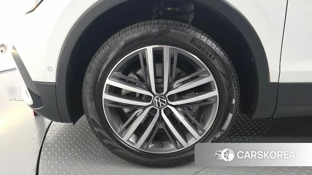 Volkswagen Tiguan Allspace id 4612895 из Кореи 27
