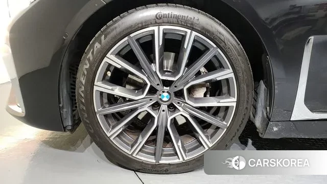 BMW 7 Series (G11) id 3493640 из Кореи 15