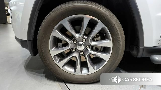 Jeep Grand Cherokee id 4310955 из Кореи 25