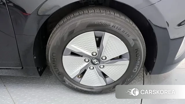 Hyundai The New Ionic Hybrid id 3161167 из Кореи 15