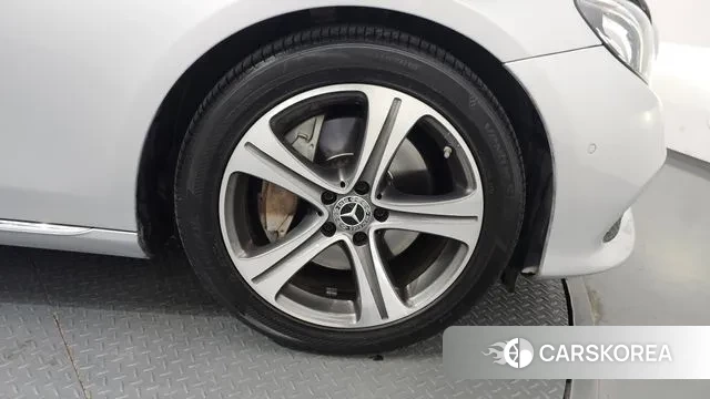 Mercedes-Benz E-Class W213 id 3403061 из Кореи 15