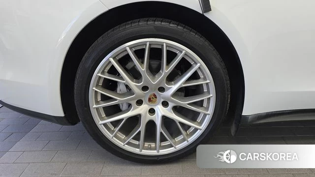 Porsche Panamera (971) id 4497032 из Кореи 26