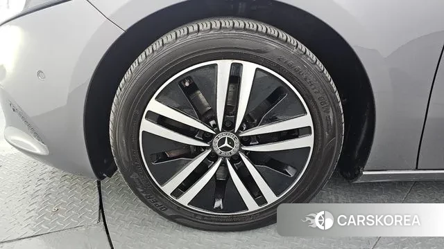 Mercedes-Benz A-Class W177 id 3601371 из Кореи 15