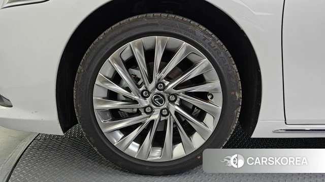 Lexus ES300h 7th generation id 4279469 из Кореи 15