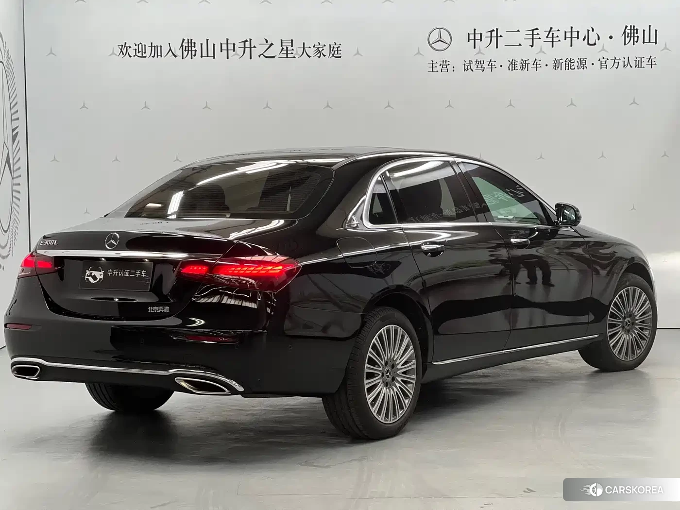 Mercedes-Benz E-Class 2023 Черный из Китая, фото 6