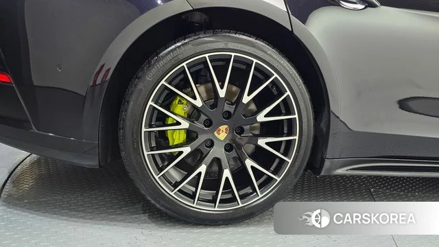 Porsche Panamera (976) id 4493613 из Кореи 15