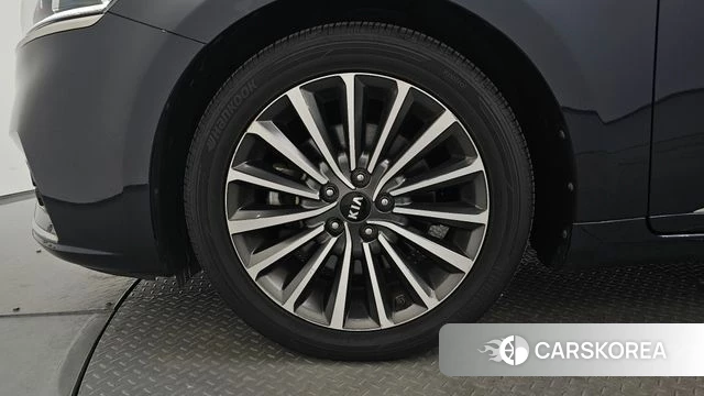 Kia Come New K7 id 4638350 из Кореи 30