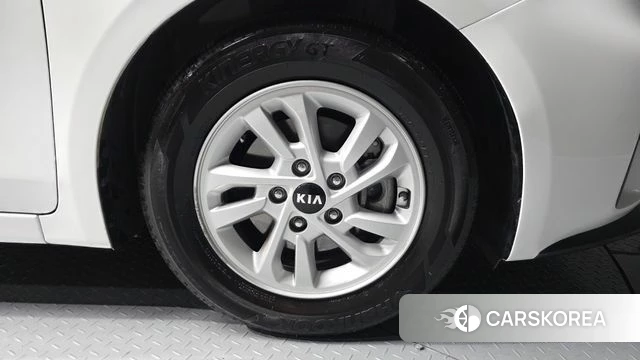 Kia Come New K3 id 4482453 из Кореи 15