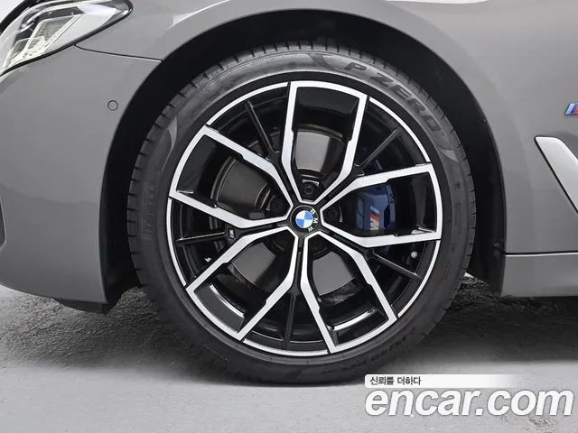 BMW 5 Series (G30) id 2945295 из Кореи 15