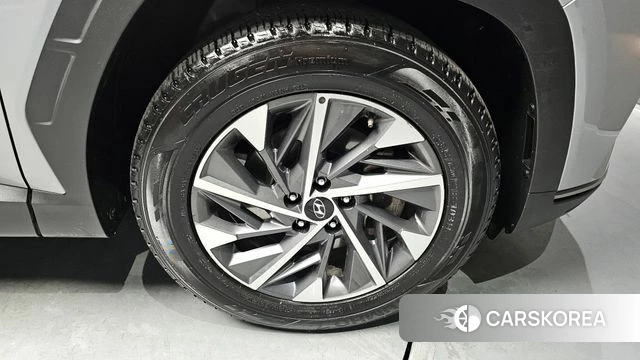 Hyundai Tucson (NX4) id 3884874 из Кореи 15