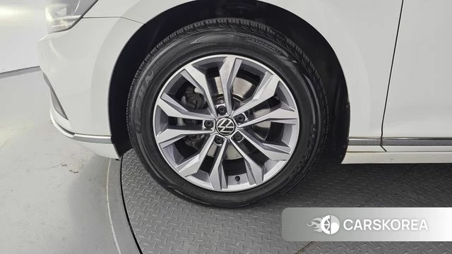 Volkswagen Passat GT (B8) id 4293323 из Кореи 15