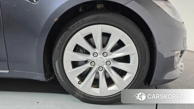 Tesla Model S id 3924900 из Кореи 15