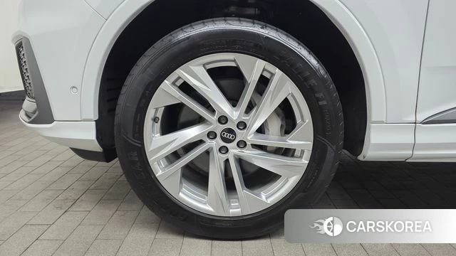 Audi Q7 (4M) id 3852132 из Кореи 15