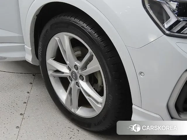 Audi Q3 (F3) id 3736310 из Кореи 15