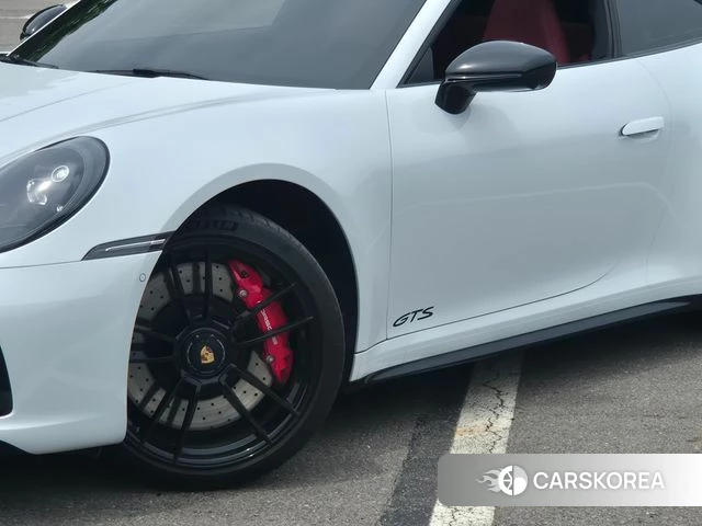 Porsche 911(992) id 4343876 из Кореи 13