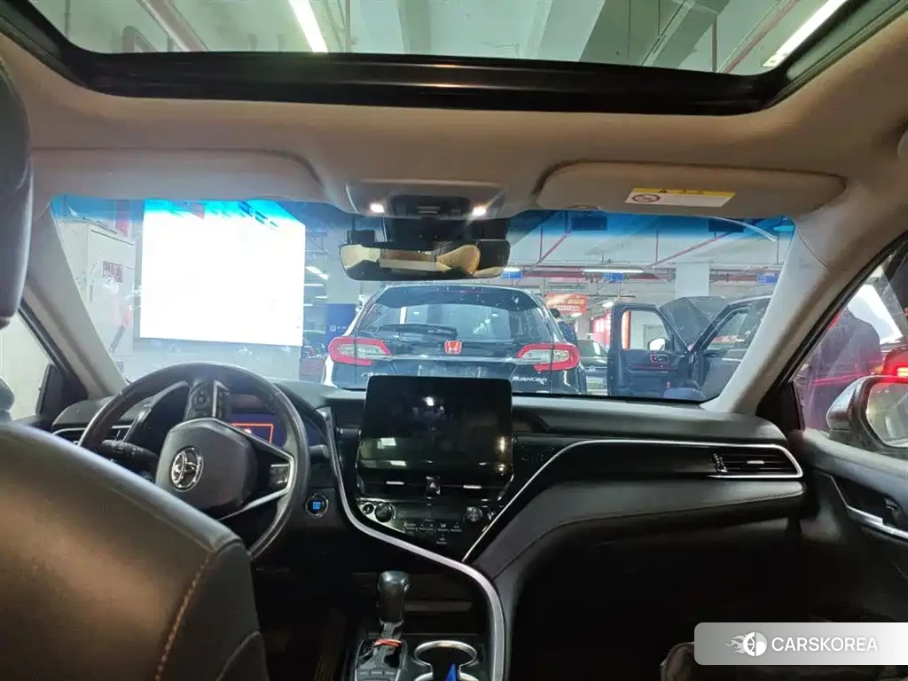 Toyota Camry 2024 Белый из Китая, фото 5