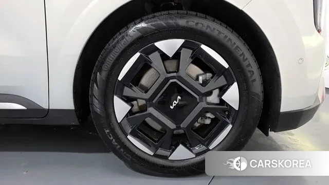 Kia The New Carnival 4th Generation id 3689548 из Кореи 15