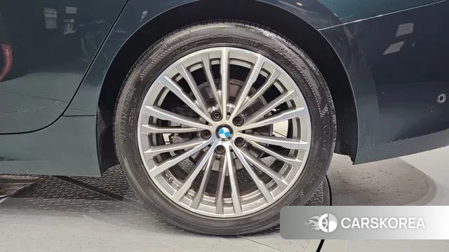 BMW 3 Series (G20) id 3318814 из Кореи 15