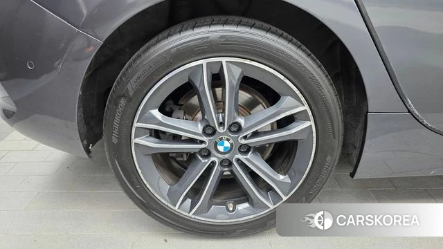 BMW 1 Series (F40) id 4551170 из Кореи 25
