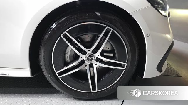 Mercedes-Benz E-Class W214 id 4462197 из Кореи 25
