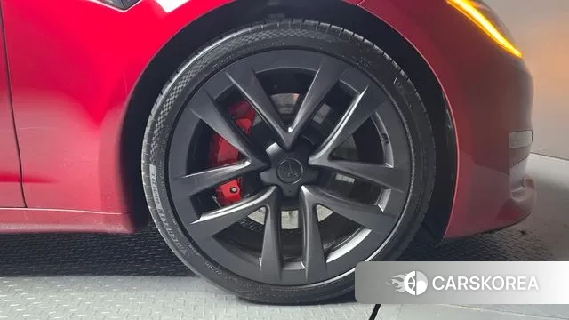 Tesla Model S id 3472163 из Кореи 15