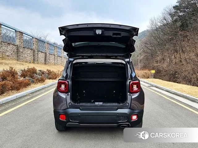 Jeep Renegade id 3681770 из Кореи 15