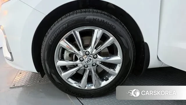 Kia The New Carnival id 3018228 из Кореи 15