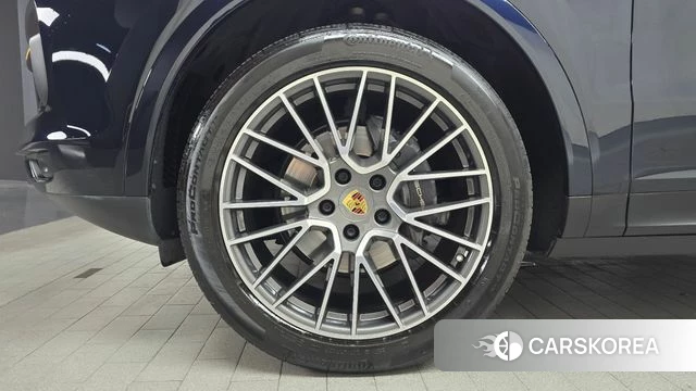 Porsche Cayenne (PO536) id 4402880 из Кореи 30