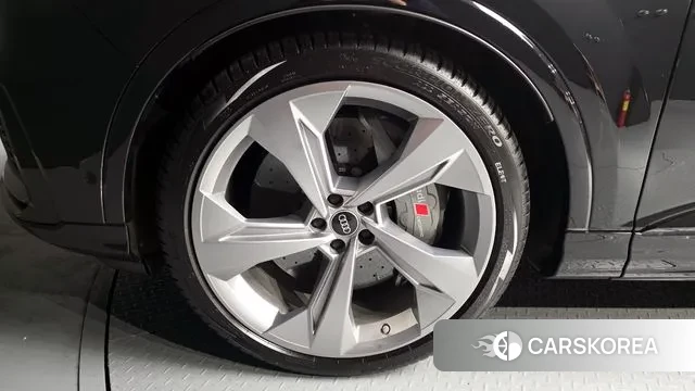 Audi SQ7 (4M) id 3758280 из Кореи 15