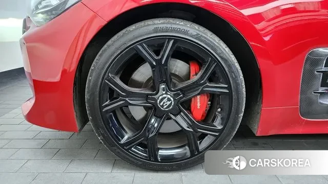 Kia Stinger Meister id 3788716 из Кореи 15