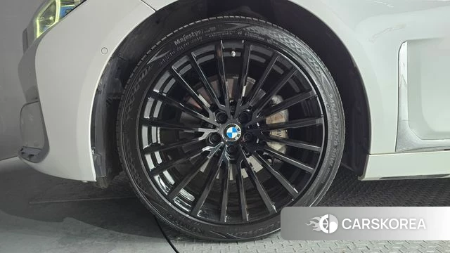 BMW 7 Series (G11) id 4225151 из Кореи 28