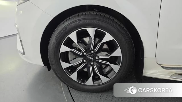 Kia The New Carnival id 4188682 из Кореи 28