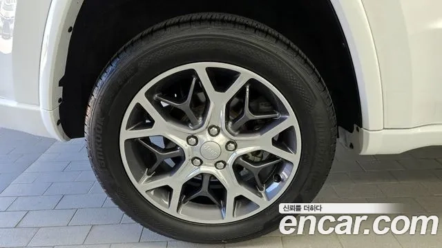 Jeep Grand Cherokee id 2917506 из Кореи 15